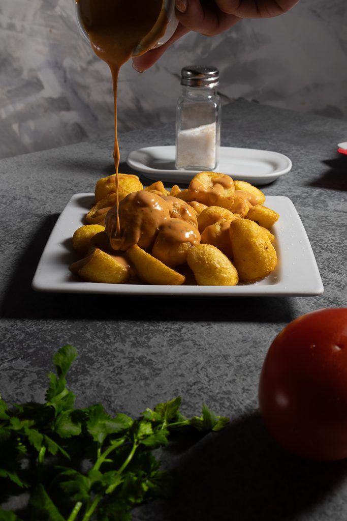 Patatas bravas